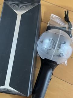 BTS OFFICIAL LIGHT STICK VER.3 ペンライトのサムネイル