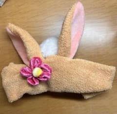 ディズニー ヘアバンド うさぎ ピンク 花付きのサムネイル