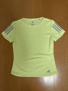 adidas レディーススポーツウェア　Tシャツのサムネイル