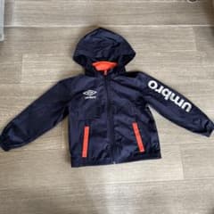 再値下げ❗️umbro 120 撥水ウインドブレーカー レインジャケットのサムネイル
