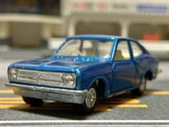 日本製　黒箱　トミカ 日産　サニー　1Eホイールのサムネイル