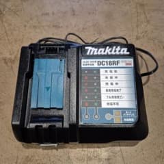 ヒ*ロ様 Makita マキタ 急速充電器 DC18RF 本体のサムネイル
