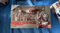 S.H.Figuarts 仮面ライダー龍騎　ドラグレッダー　新品未開封のサムネイル