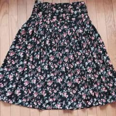 LLサイズ＊花柄ミモレ丈スカート70cmのサムネイル