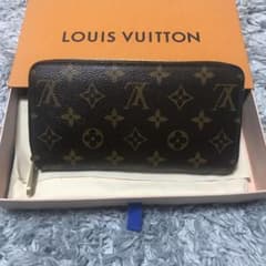 LOUISVUITTON ジッピーウォレット　美品のサムネイル