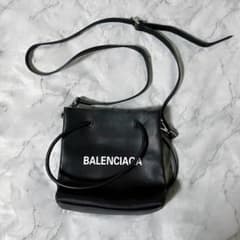 BALENCIAGA ショルダーバッグ ブラックのサムネイル