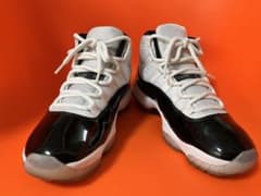 NIKE AIR JORDAN11のサムネイル