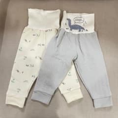 新品＊80サイズ＊恐竜柄と動物柄のパンツ2枚セットのサムネイル