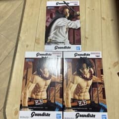 Grandista ワンピース　エース 、シャンクスのサムネイル