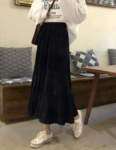 SHEIN購入 スカート ブラックのサムネイル