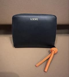 LOEWE 二つ折り財布 ブラック×オレンジ - メルカリ