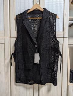 新品 未使用 Lutique レースジレ ベスト ブラック М 黒 しまむらのサムネイル