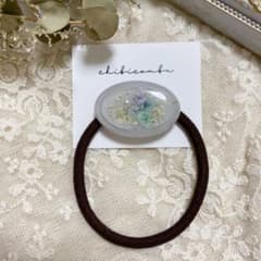 ハンドメイド レジン お花　ヘアゴム　ポニーフック　ブローチ　no.227のサムネイル