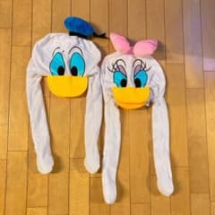 【ほぼ新品】パタパタ帽子 ドナルド　デイジーのサムネイル