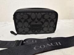 【極美品COACHコーチ シグネチャー カメラバッグ ショルダーバッグ ブラックのサムネイル