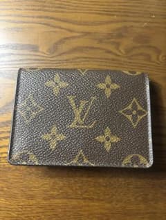 LOUIS VUITTON カードケースのサムネイル