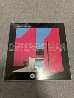 AKLO×JAY'ED DIFFERENT MAN レコードのサムネイル