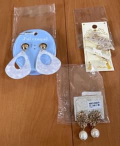 ピアス ヘアクリップ セット まとめ売りのサムネイル