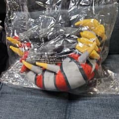 ポケモン ギラティナ ぬいぐるみのサムネイル