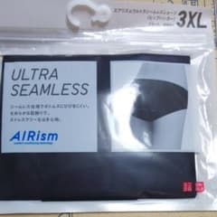 ユニクロ ultraseamlessのサムネイル