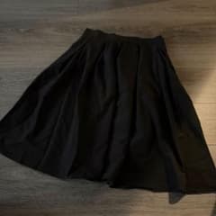 膝丈フレアスカート ブラックのサムネイル