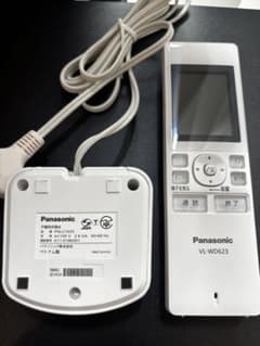 Panasonic ワイヤレスモニター子機 VL-WD623 充電台付のサムネイル