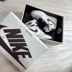 Nike Air Jordan 1 A Ma Maniereのサムネイル