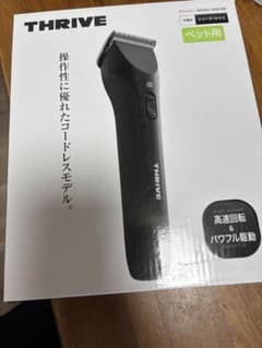 THRIVE バリカン MODEL 808-5B 本体＋アタッチメントコーム THRIVE バリカン MODEL 808-5B 本体＋アタッチメントコーム - メルカリ