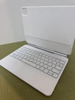 【３回程使用】Keyboard iPad用 ホワイト【のサムネイル