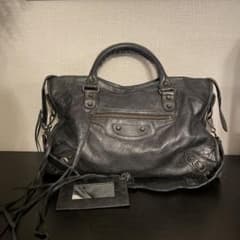 BALENCIAGA バレンシアガ　バッグのサムネイル