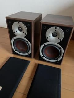 DALI SPEKTOR1 ウォルナット 2ホンのサムネイル