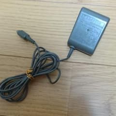 任天堂 DS light 充電器のサムネイル