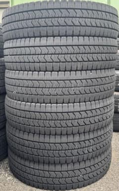 ブリヂストン W989 205/80R17.5 ブリザック スタッドレス - メルカリ
