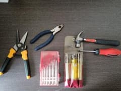 ドライバーほか工具まとめ売り - メルカリ