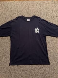 （古着）MLB ニューヨークヤンキース Tシャツ ネイビーのサムネイル