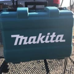 makita マキタ 18V マルノコ ケースのサムネイル