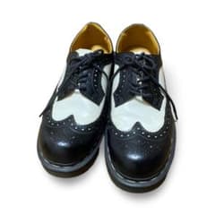 Dr.Martens ウィングチップ 厚底 白黒 24.5cm 美品 お洒落 - メルカリ
