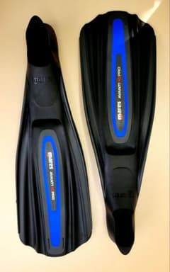 mares AVANTI HC PRO ダイビングフィン　27-27.5のサムネイル