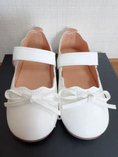 子供用パンプス 白色 17cm 結婚式場 発表会のサムネイル