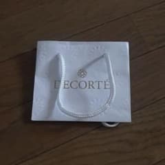 DECORTE ショッパーのサムネイル