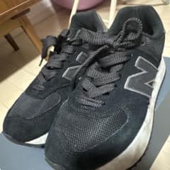 New Balance スニーカー ブラック シルバーのサムネイル