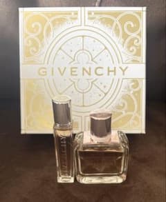 GIVENCHY IRRESISTIBLE 香水セットのサムネイル