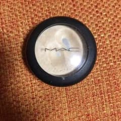 MAC★アイシャドウベースのサムネイル