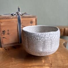 白楽茶碗 吉村楽入作 楽焼 共箱 抹茶碗 白楽茶碗 吉村楽入作 楽焼 共箱 抹茶碗(50t) - メルカリ