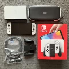 Nintendo Switch (有機ELモデル) ホワイトのサムネイル