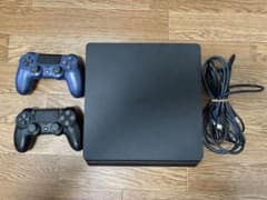 PlayStation 4 本体+コントローラー2台+各種ケーブルのサムネイル