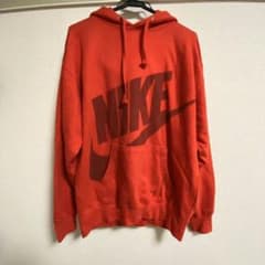 パーカーのサムネイル