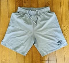 UMBROサッカー ハーフパンツ シルバーグレー Mのサムネイル