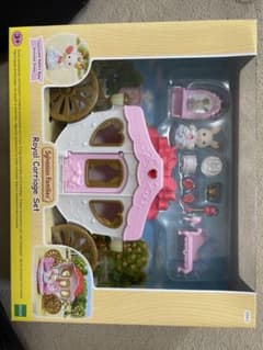 シルバニアファミリー☆プリンセスとおしゃれ馬車セットのサムネイル