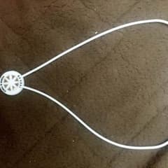 お買い得‼️バンデル 白×金色のサムネイル